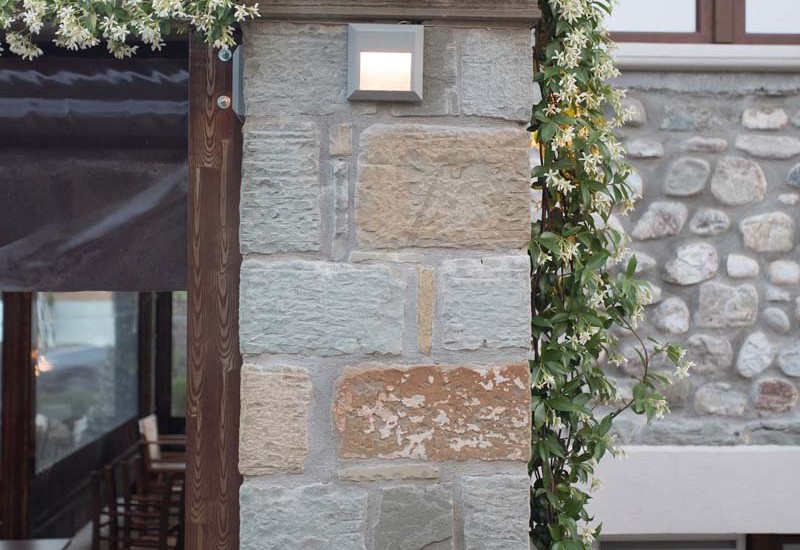 Διατηρητέο κτίριο - ξενοδοχείο